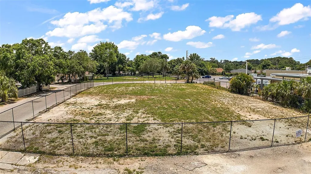Gordon Lane Mount Dora FL 32757