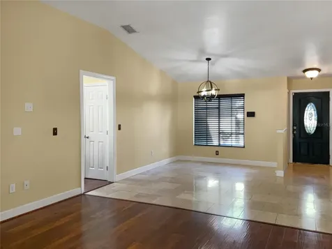 1225 Blufield Avenue Brandon FL 33511