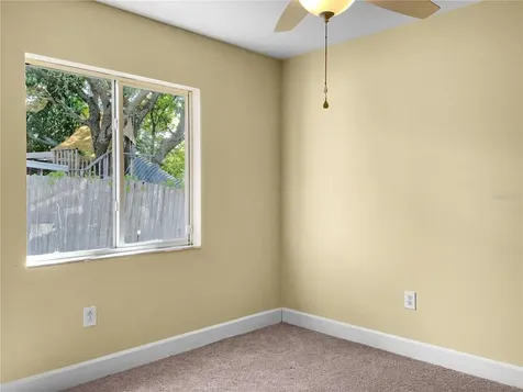1225 Blufield Avenue Brandon FL 33511