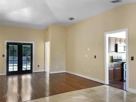 1225 Blufield Avenue Brandon FL 33511