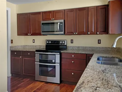 1225 Blufield Avenue Brandon FL 33511