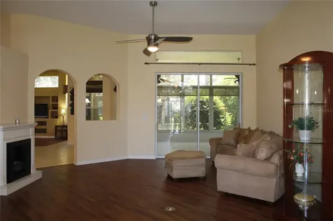 6125 Armada Street Tavares FL 32778