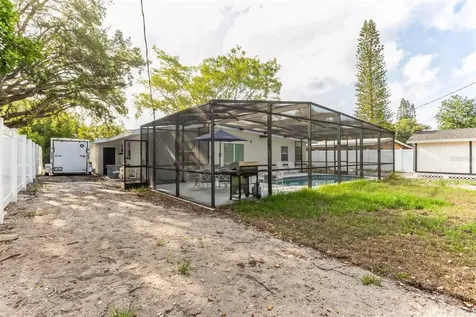 5824 23rd Street W Bradenton FL 34207