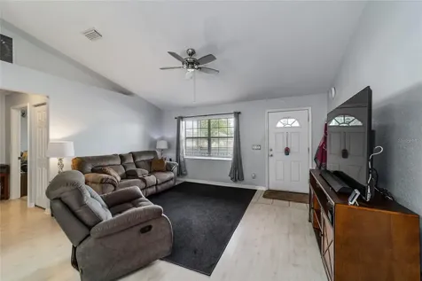 152 SE 61st Court Ocala FL 34472
