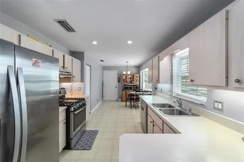 152 SE 61st Court Ocala FL 34472