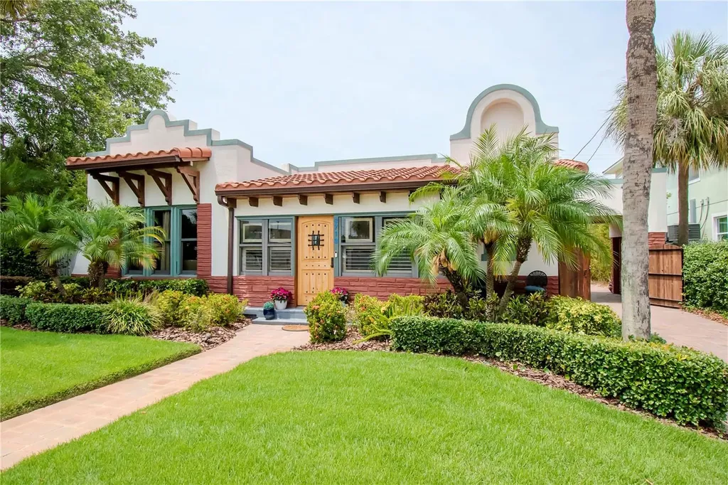 3713 W Cleveland Street Tampa FL 33609