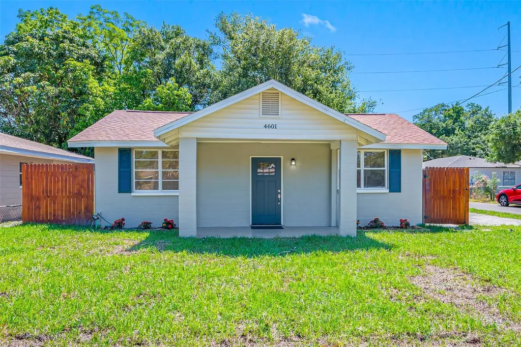 4601 Courtland Street Tampa FL 33610