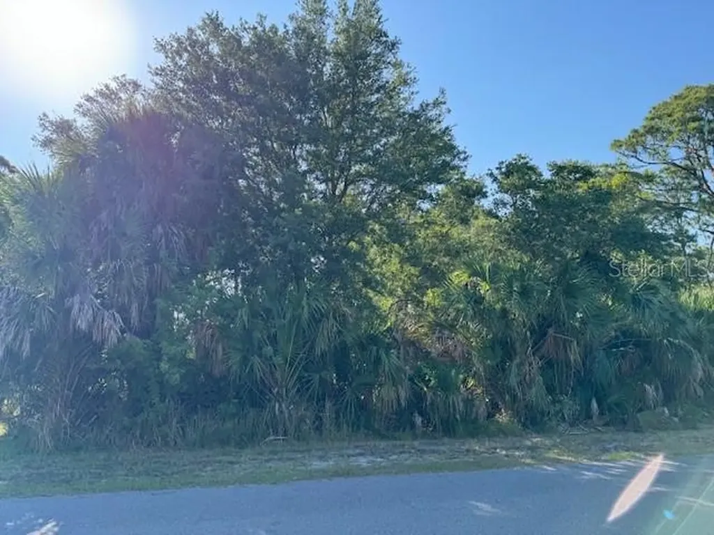 1241 Beekman Circle Port Charlotte FL 33953