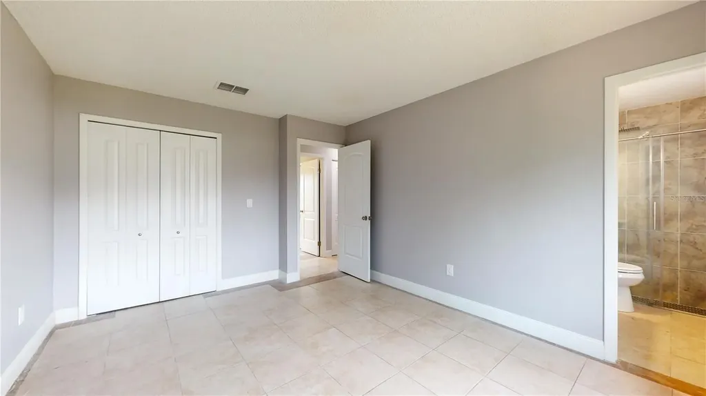 1053 Zambrana Street SE Palm Bay FL 32909