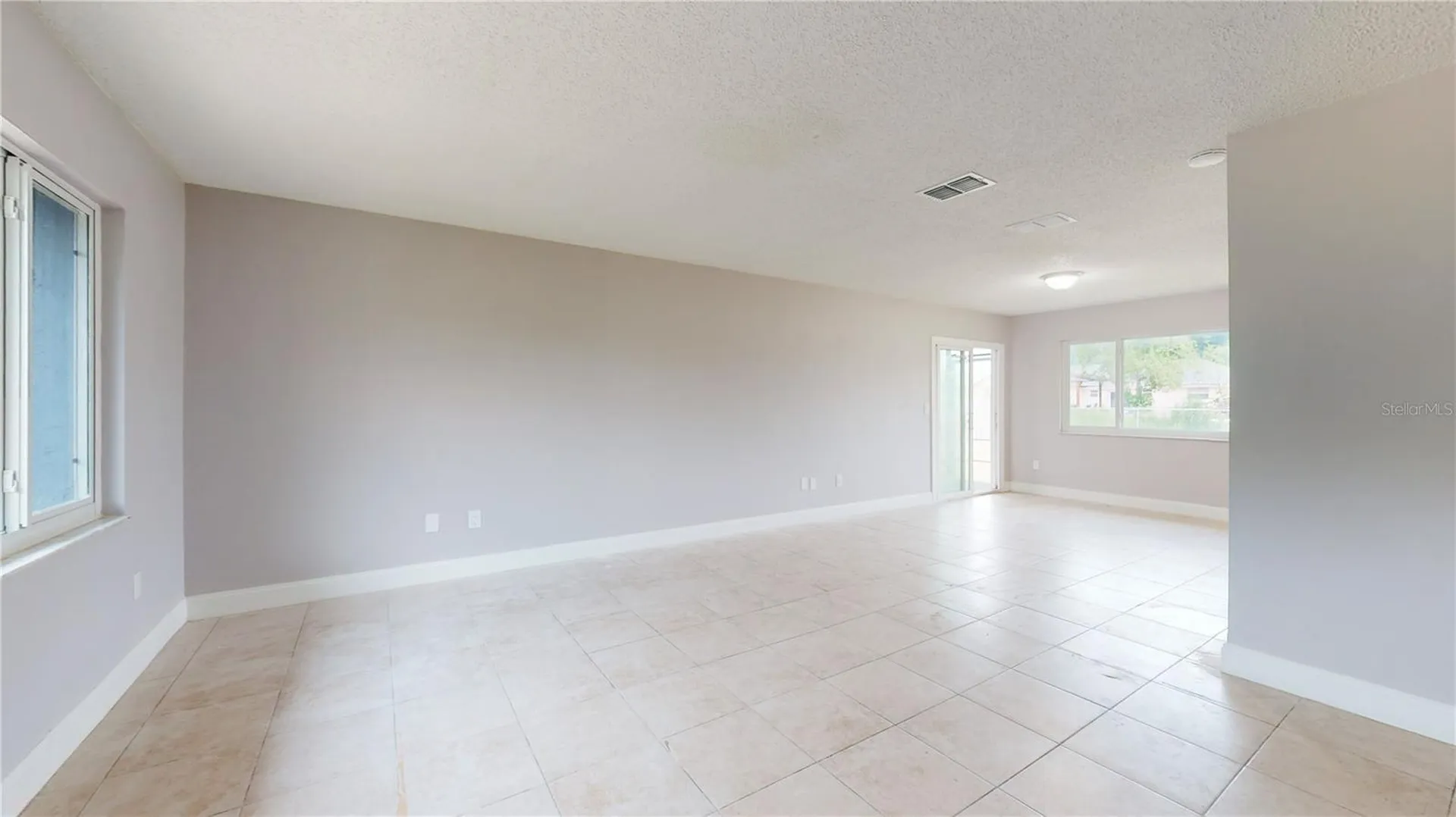 1053 Zambrana Street SE Palm Bay FL 32909