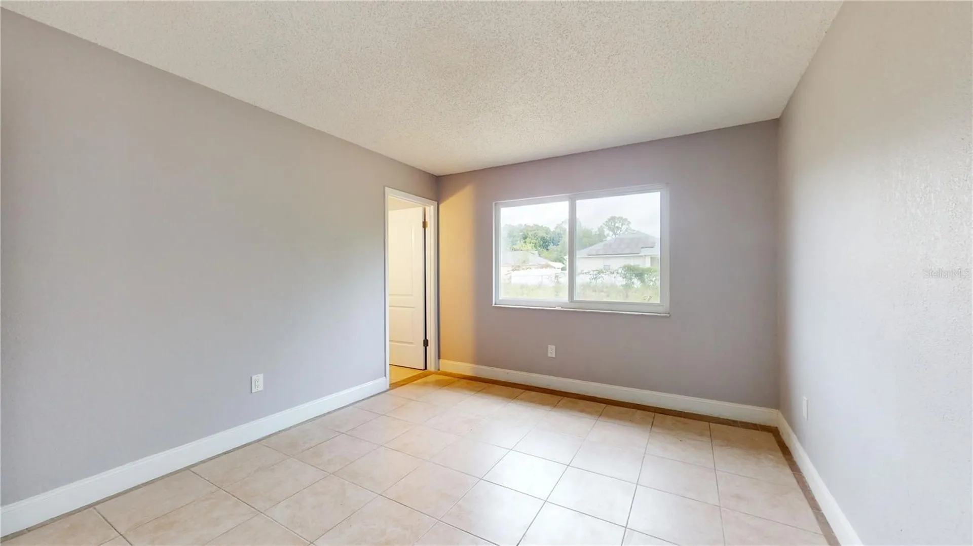 1053 Zambrana Street SE Palm Bay FL 32909