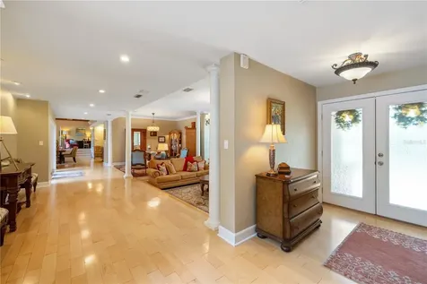 10910 NW 9th Place Gainesville FL 32606