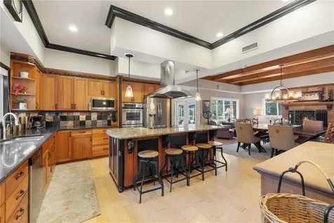 10910 NW 9th Place Gainesville FL 32606