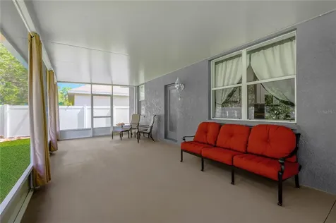 1104 Fennel Green Drive Seffner FL 33584