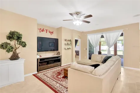 1104 Fennel Green Drive Seffner FL 33584