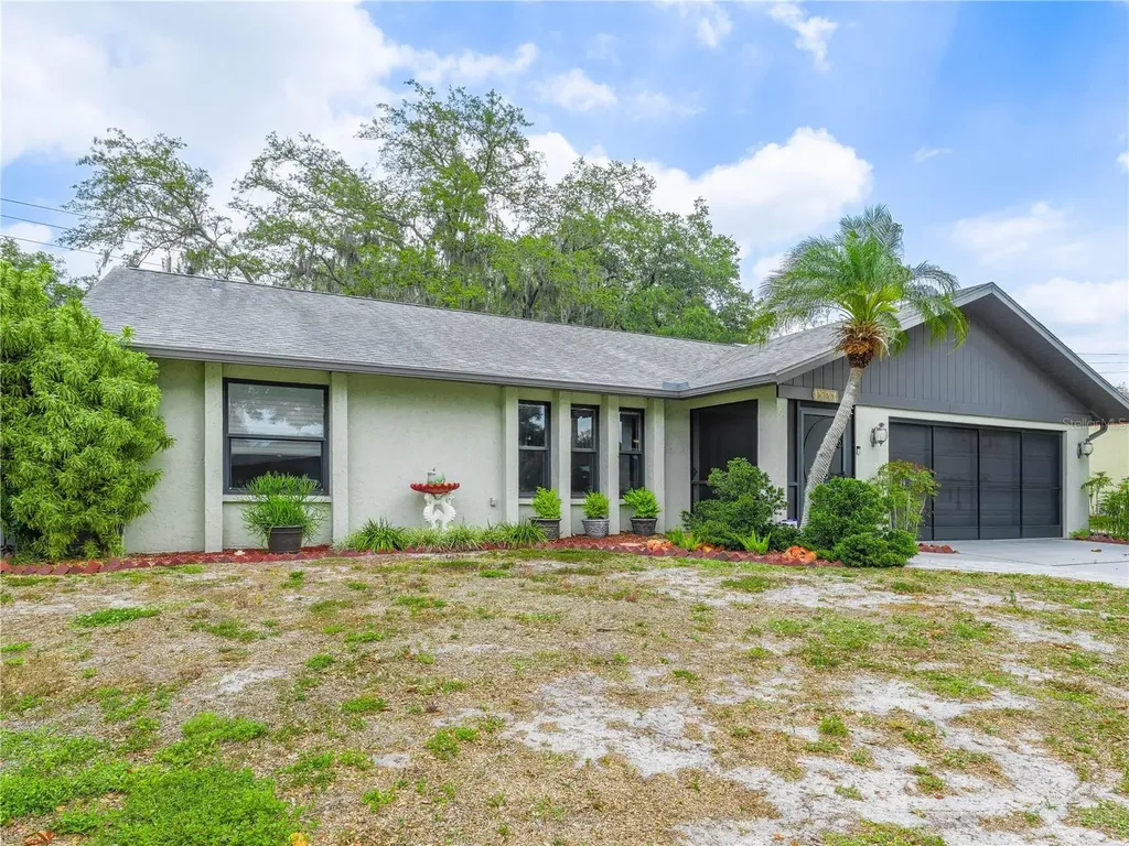 5753 Colonial Oaks Boulevard Sarasota FL 34232