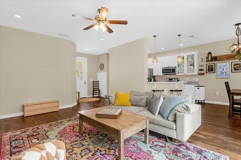 3612 E Esther Street Orlando FL 32812