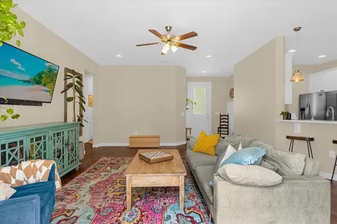 3612 E Esther Street Orlando FL 32812