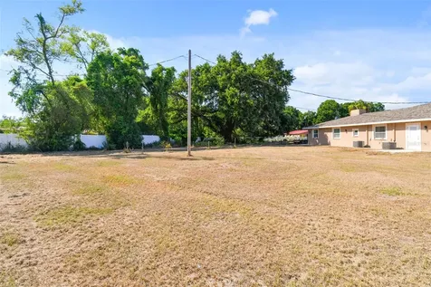 4306 Thonotosassa Road Plant City FL 33565