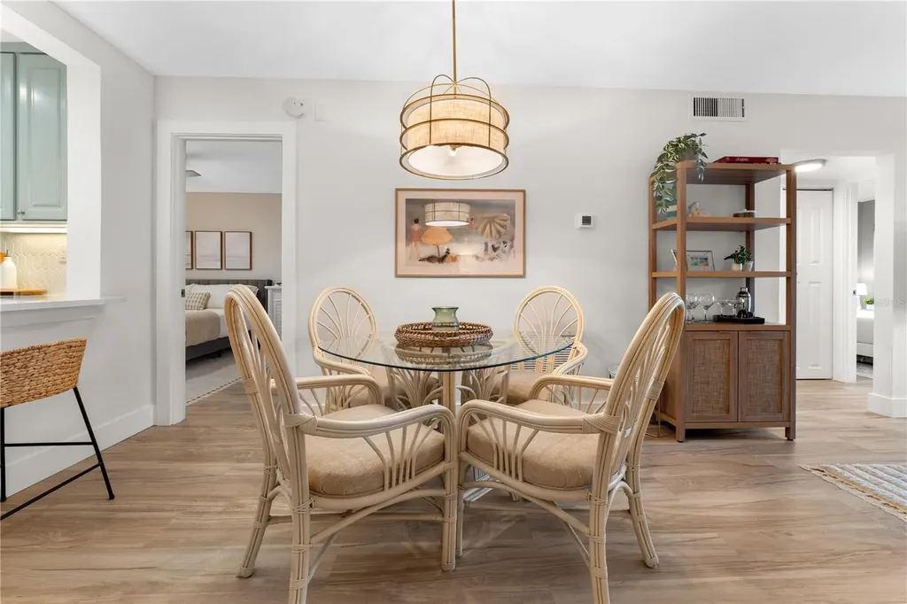 6287 Bahia Del Mar Circle St Petersburg FL 33715