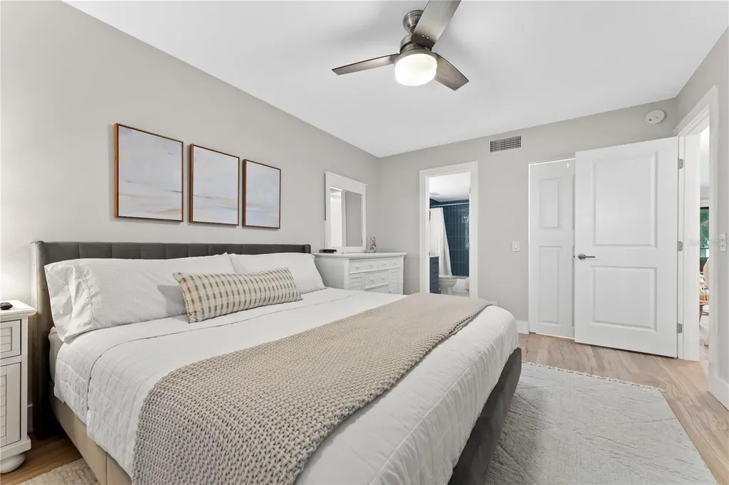 6287 Bahia Del Mar Circle St Petersburg FL 33715