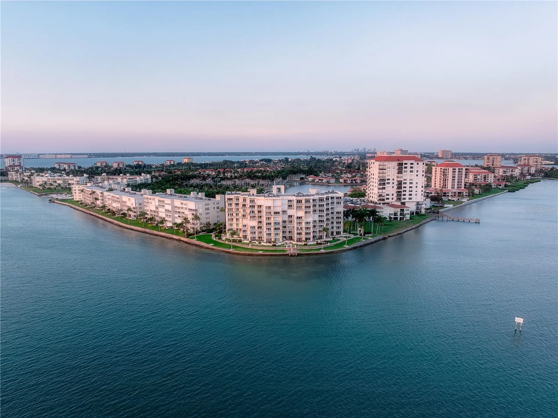6287 Bahia Del Mar Circle St Petersburg FL 33715
