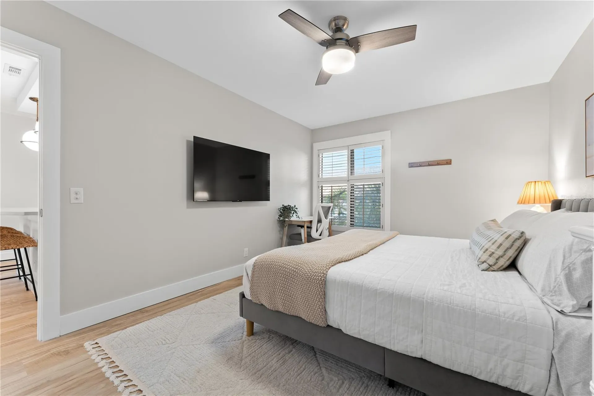 6287 Bahia Del Mar Circle St Petersburg FL 33715