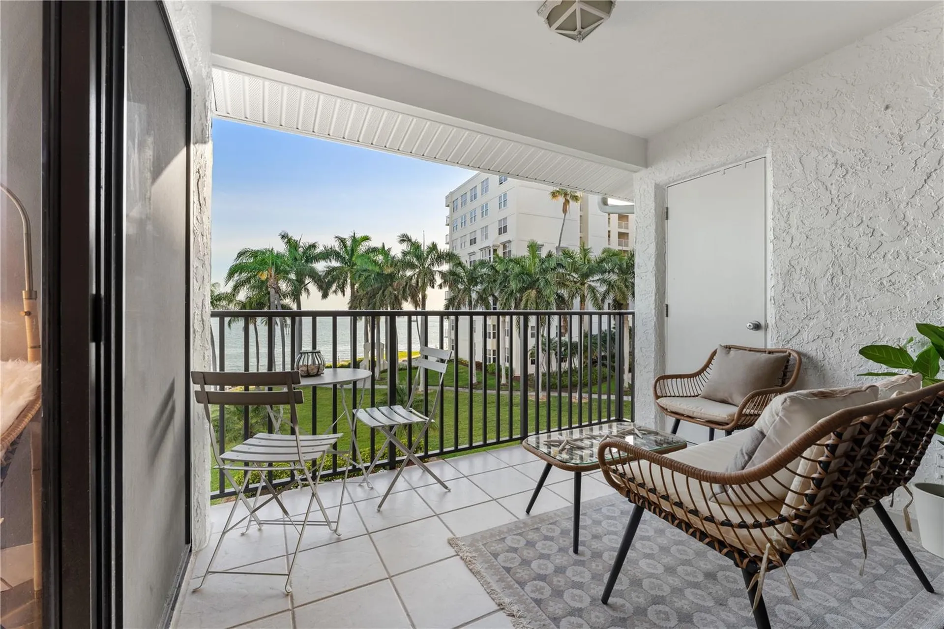 6287 Bahia Del Mar Circle St Petersburg FL 33715