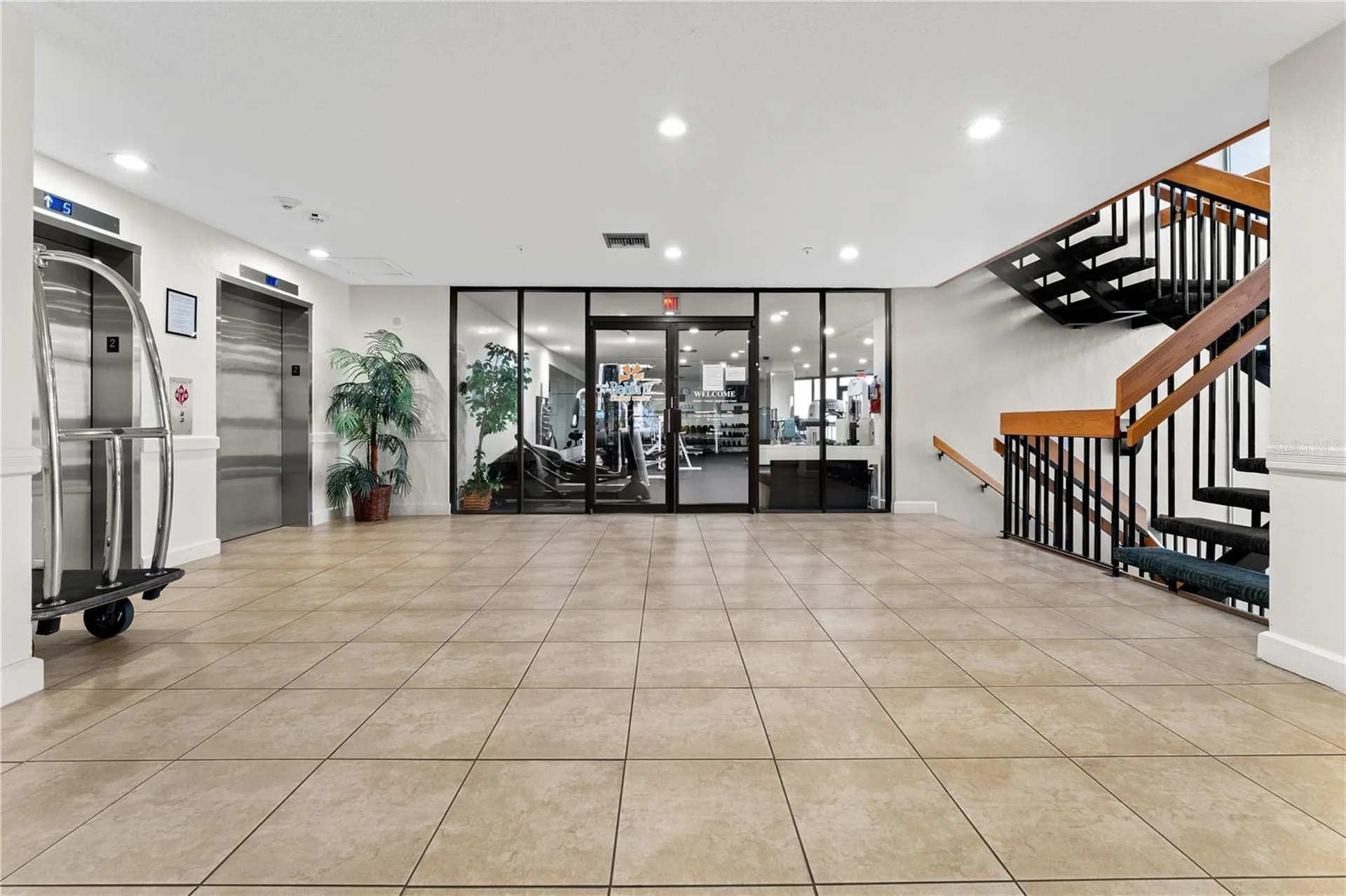 6287 Bahia Del Mar Circle St Petersburg FL 33715