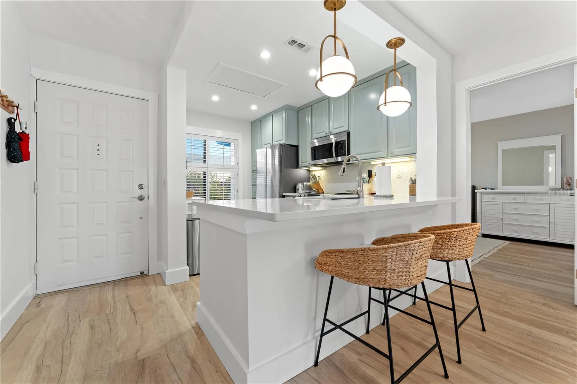 6287 Bahia Del Mar Circle St Petersburg FL 33715