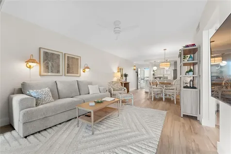 6287 Bahia Del Mar Circle St Petersburg FL 33715