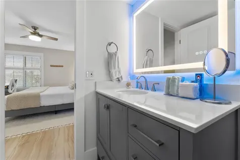6287 Bahia Del Mar Circle St Petersburg FL 33715