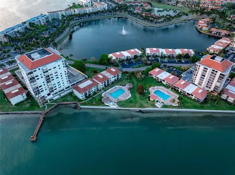 6287 Bahia Del Mar Circle St Petersburg FL 33715