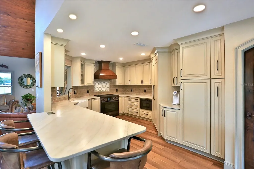 19431 NE 17th Place Williston FL 32696