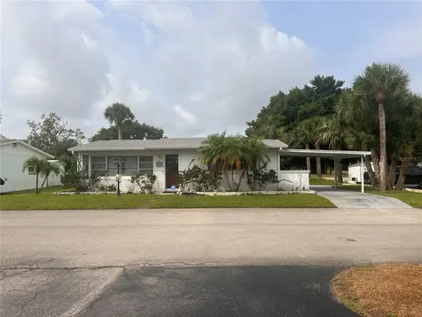 118 Country Club Drive Lake Placid FL 33852