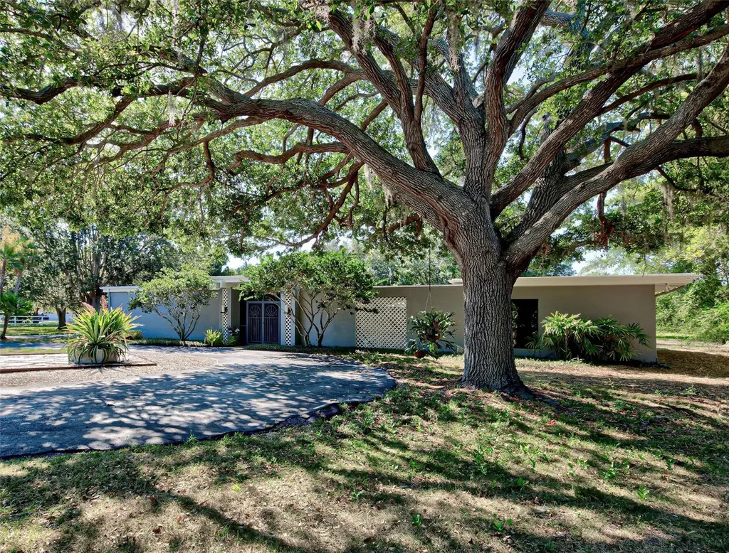 1310 Mustang Street Nokomis FL 34275