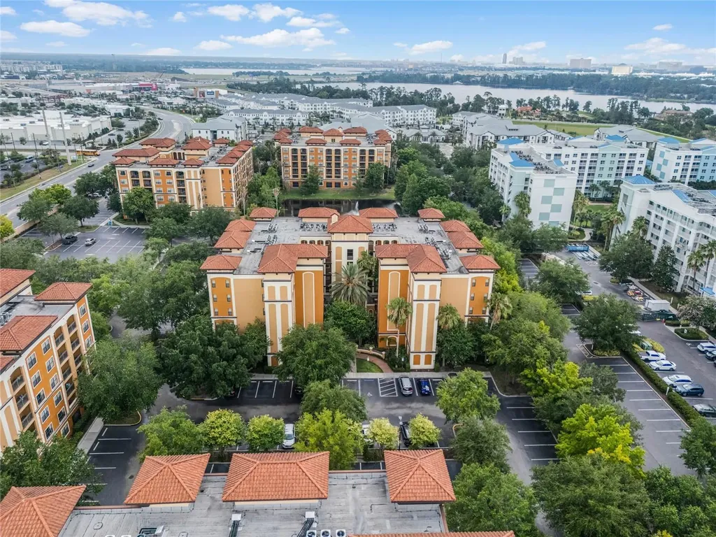 12539 Floridays Resort Drive Orlando FL 32821