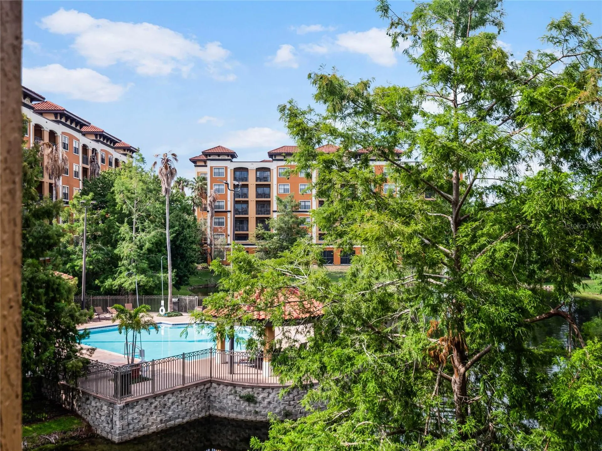 12539 Floridays Resort Drive Orlando FL 32821