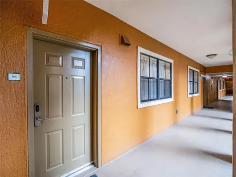 12539 Floridays Resort Drive Orlando FL 32821