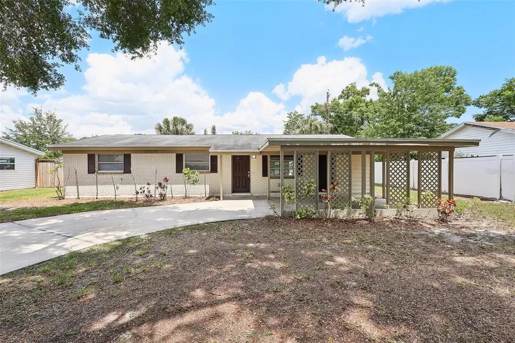 2006 21st Street NW Winter Haven FL 33881