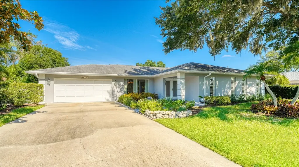 8122 Timber Lake Lane Sarasota FL 34243