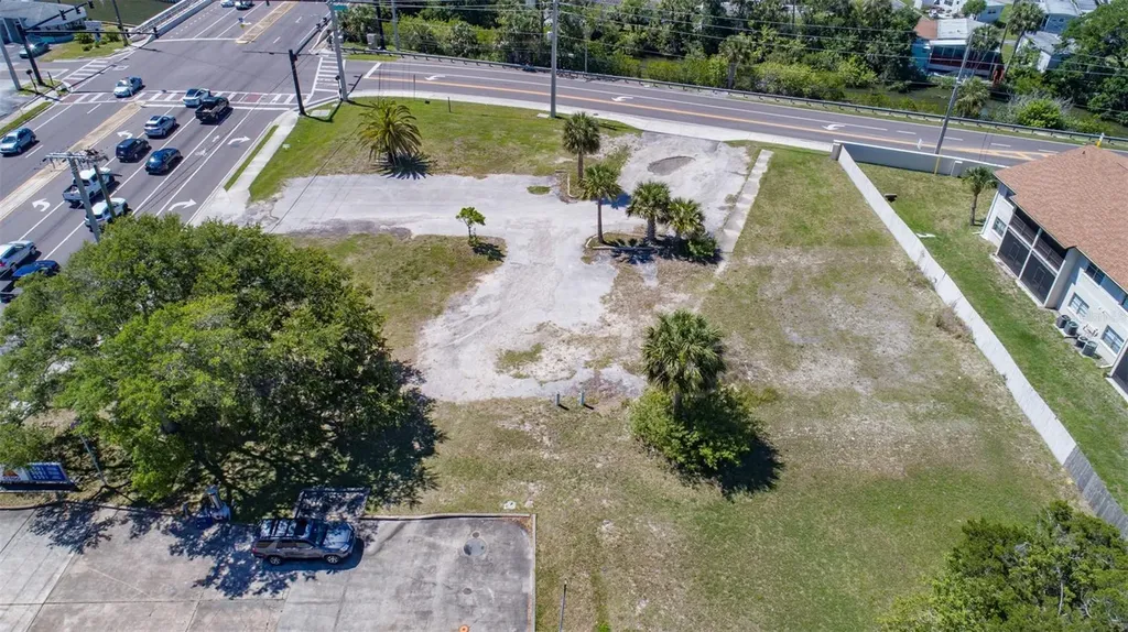 2750 S Ridgewood Avenue South Daytona FL 32119