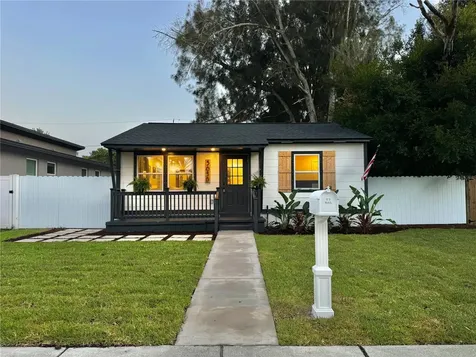 5030 4th Avenue S St Petersburg FL 33707