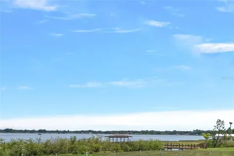 2207 Avenue F NW Winter Haven FL 33880