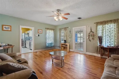 2207 Avenue F NW Winter Haven FL 33880