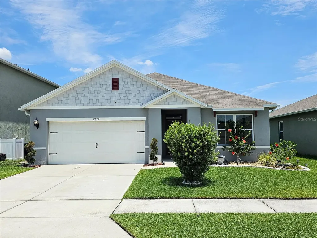 2852 Grandbury Grove Road Lakeland FL 33811