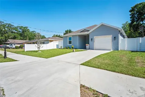 2700 E North Bay Street Tampa FL 33610