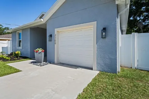 2700 E North Bay Street Tampa FL 33610