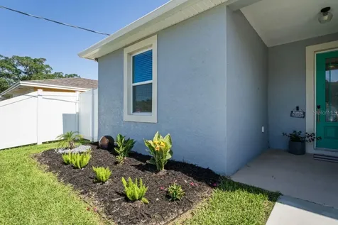 2700 E North Bay Street Tampa FL 33610