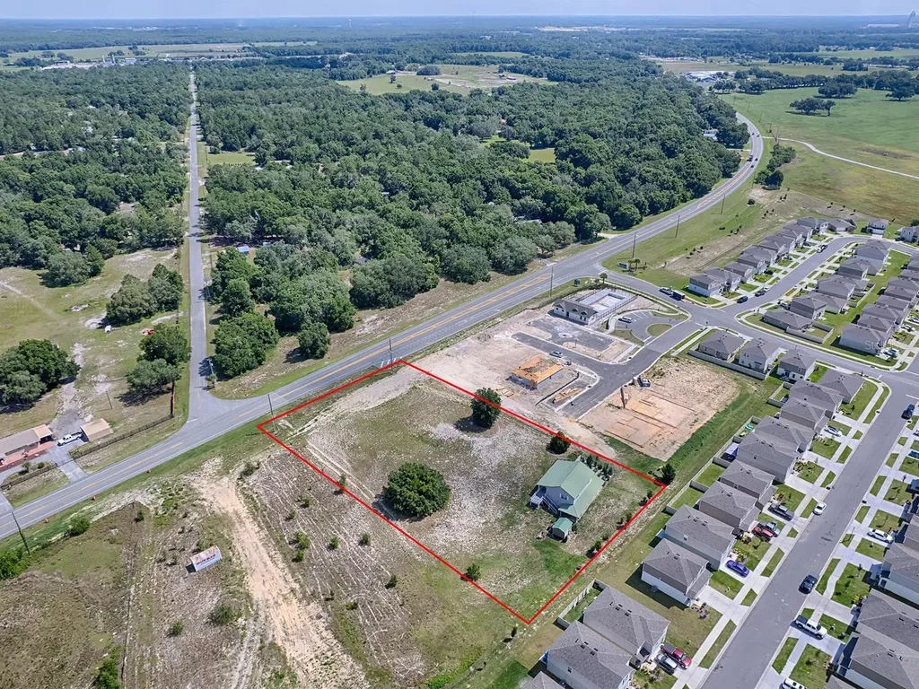 1891 S Us 301 Sumterville FL 33585